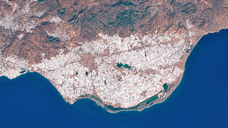 El Mar de Plástico de Almería visto desde el espacio