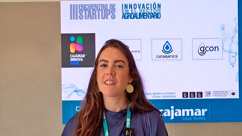 Miriam Borondo Hughes, cofundadora de M2R Agrofarm en el Pitch Day de Cajamar Innova el pasado mes de marzo.