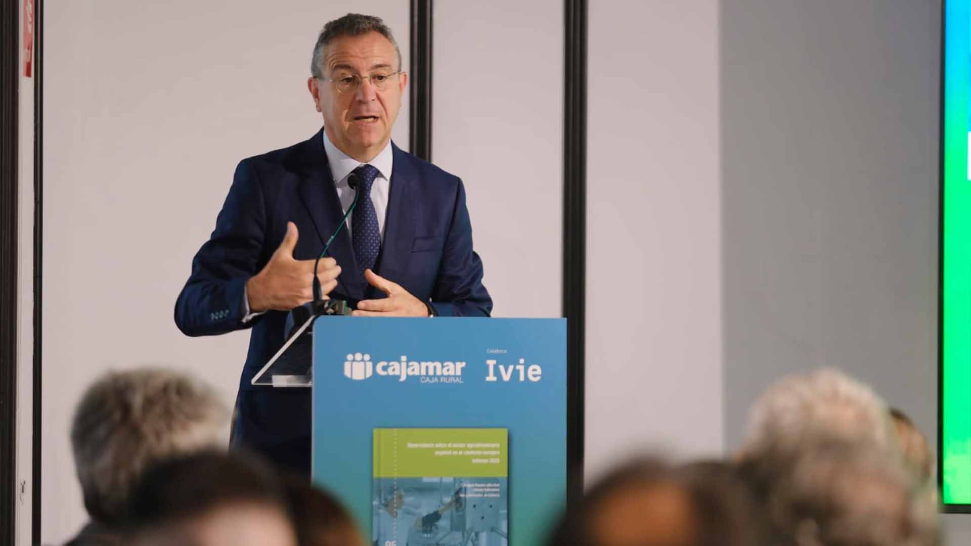 El presidente de Cajamar, Eduardo Baamonde