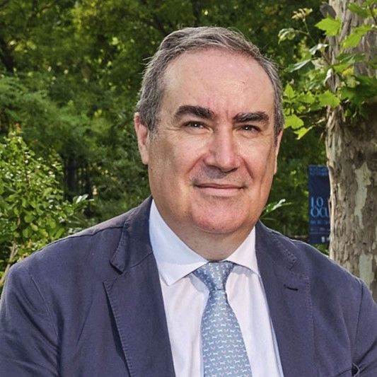 Emilio Luis García Muro autor