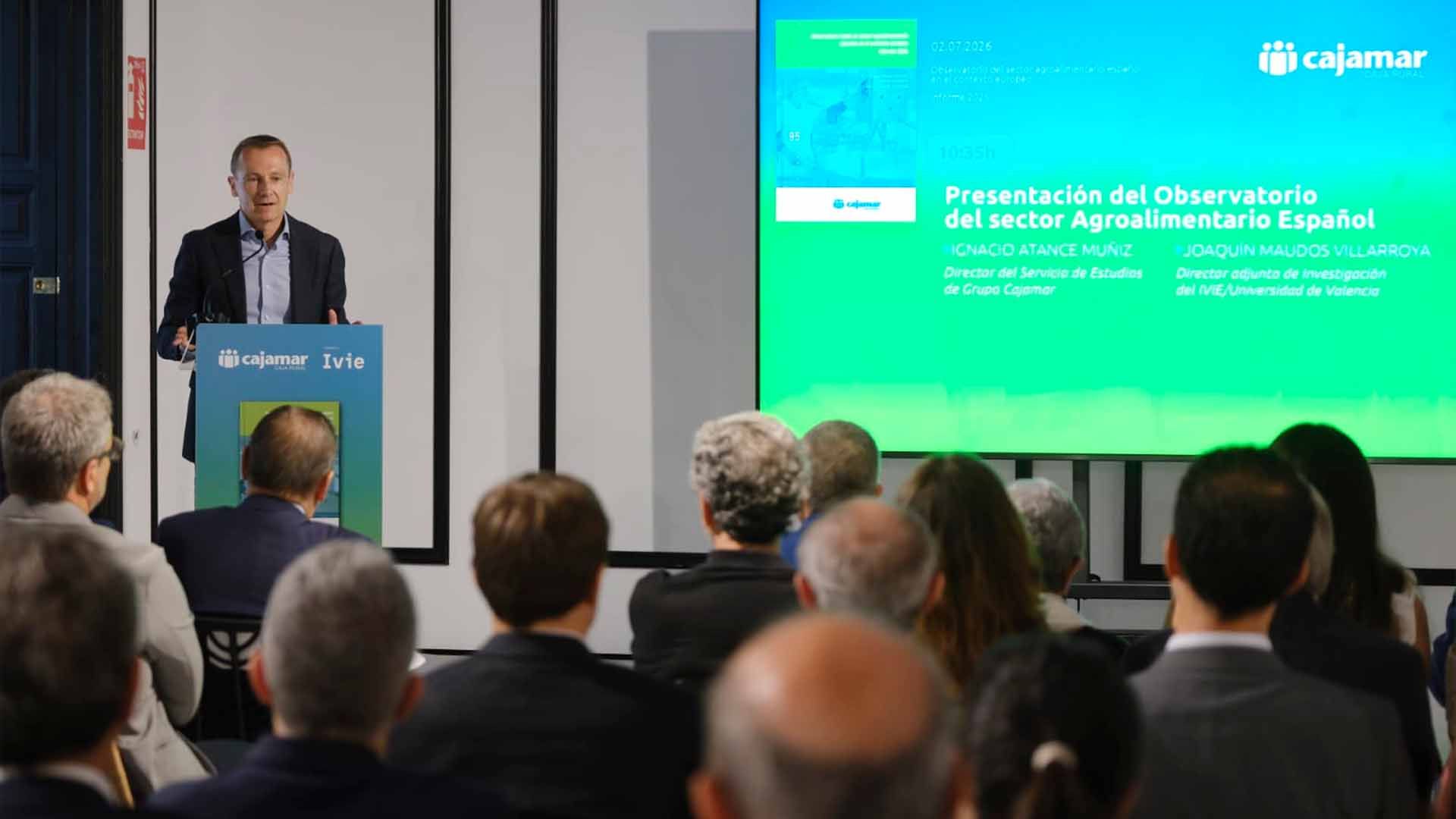 El director del Servicio de Estudios y Publicaciones de la Fundación Grupo Cajamar, Ignacio Atance.