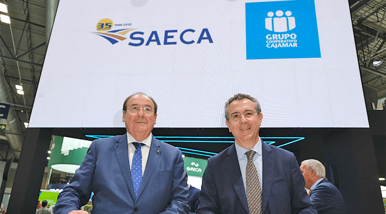 De izquierda a derecha: el presidente de SAECA, Pablo Pombo, y el presidente de Cajamar, Eduardo Baamonde.