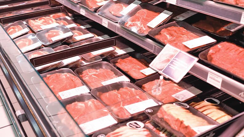 Carne al corte en supermercado
