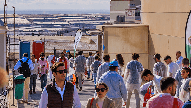 Cerca de medio millar de asistentes participaron en el Greenhouse Day de la Estación Experimental Cajamar en El Ejido (Almería).