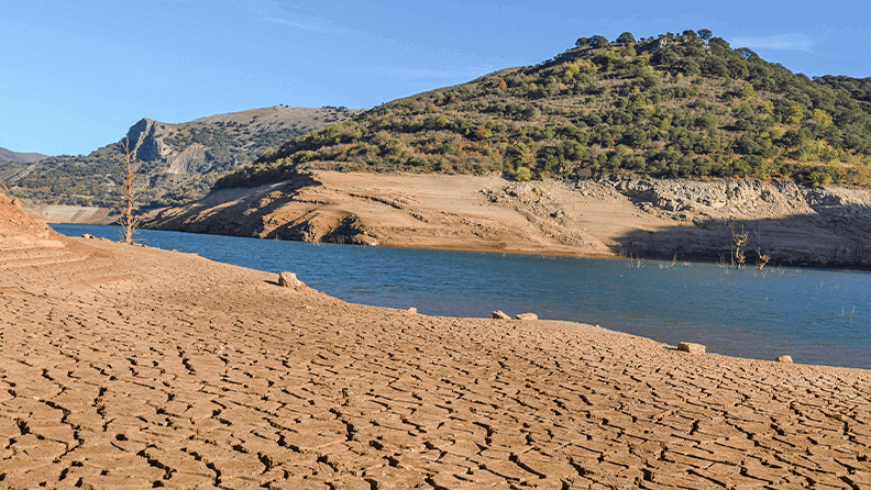 Embalse de Mansilla en La Rioja