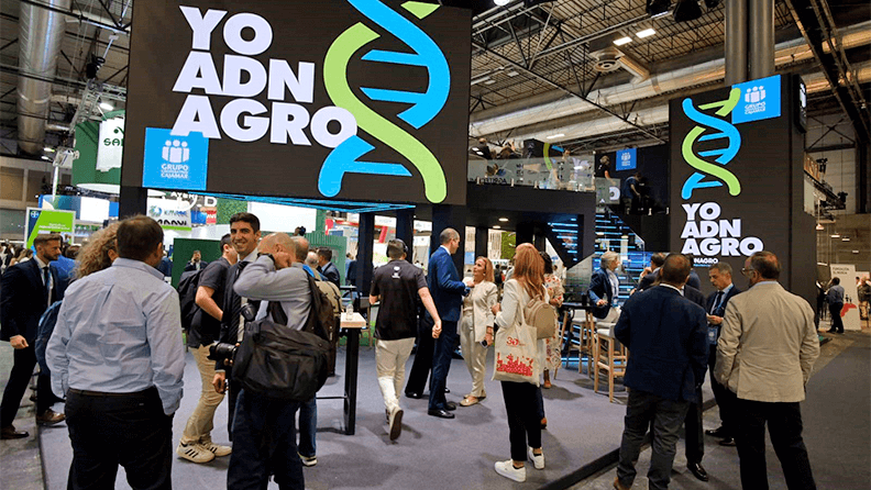 Estand de Grupo Cooperativo Cajamar durante Fruit Attraction 2023